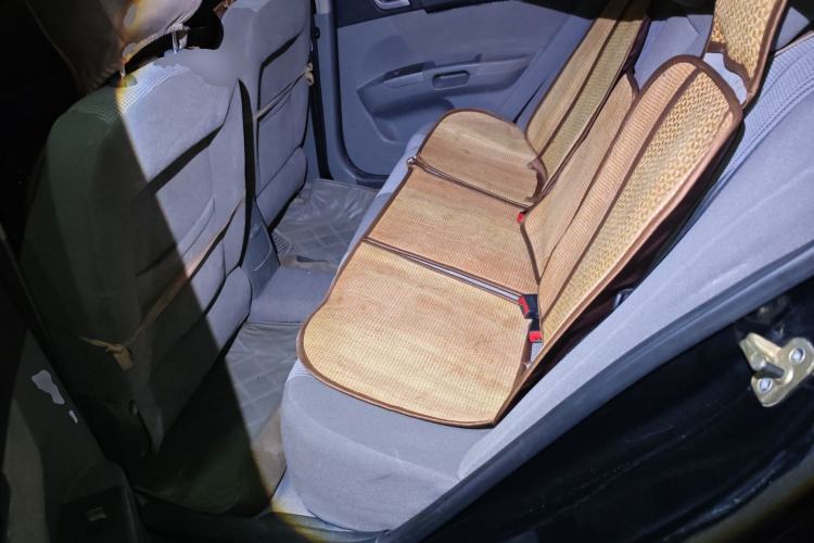 Used Geely Auto Classic Emgrand 2012 Sedan 1.5L Manual Chao Yue Huimin Model Left Rear Seat