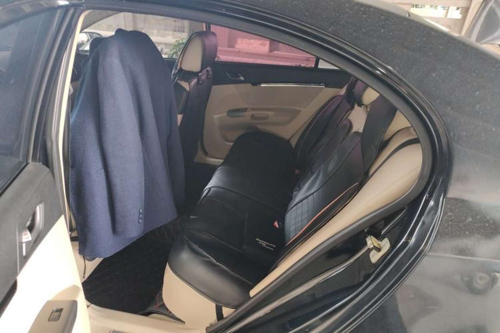 Used Geely Auto Classic Emgrand 2012 Sedan 1.5L Manual Comfort Model Left Rear Seat