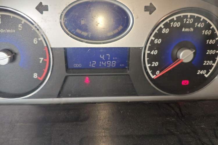 Used Geely Auto Classic Emgrand 2012 Sedan 1.5L Manual Chao Yue Huimin Model Odometer Close Up