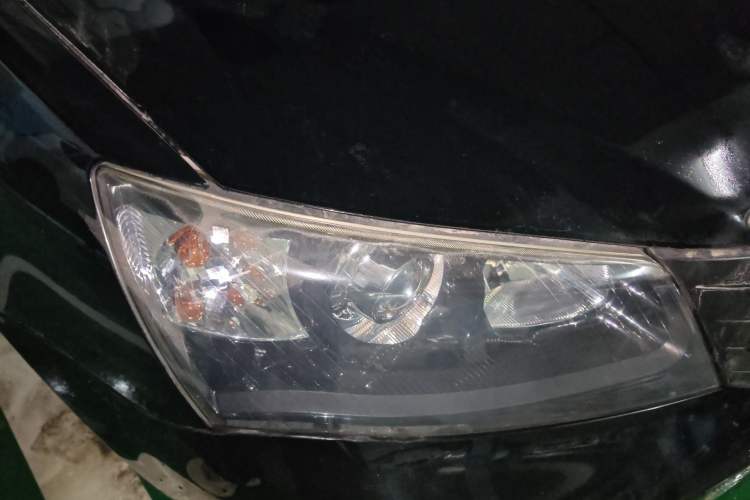 Used Geely Auto Classic Emgrand 2012 Sedan 1.5L Manual Chao Yue Huimin Model Right Front Headlight