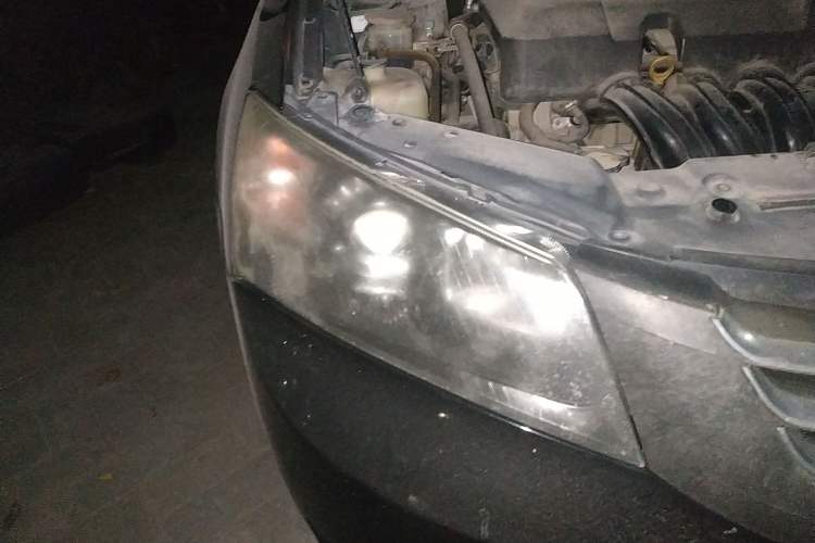 Used Geely Auto Classic Emgrand 2012 Sedan 1.8L Manual Comfort Model Right Front Headlight