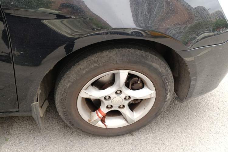 Used Geely Auto Classic Emgrand 2012 Sedan 1.8L Manual Comfort Model Right Front Wheel Hub
