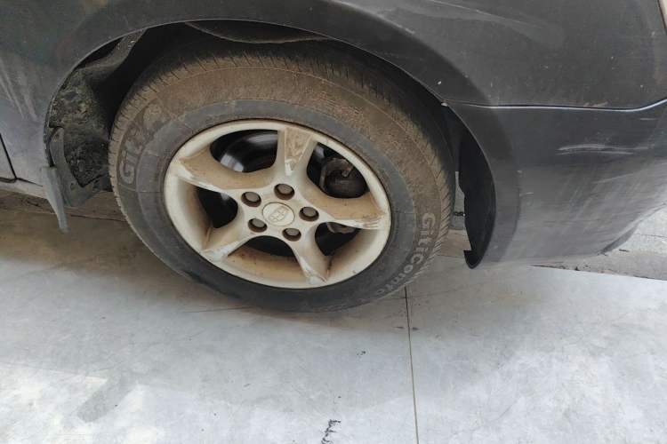 Used Geely Auto Classic Emgrand 2012 Sedan 1.5L Manual Comfort Model Right Front Wheel Hub