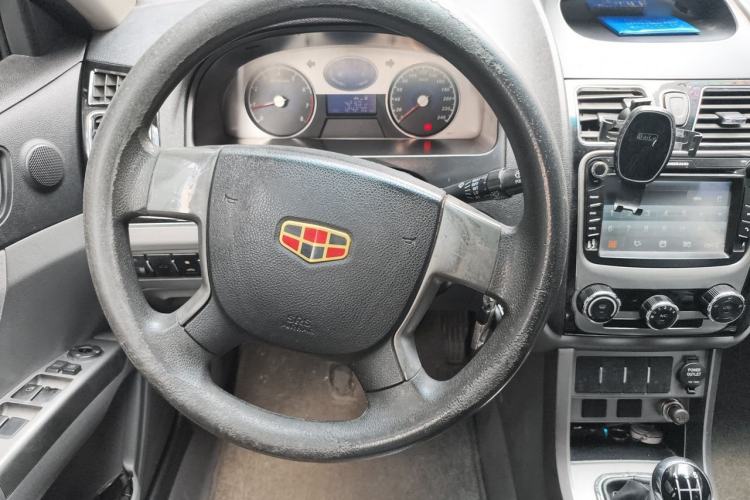 Used Geely Auto Classic Emgrand 2012 Sedan 1.5L Manual Chao Yue Model Steering Wheel