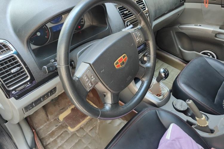 Used Geely Auto Classic Emgrand 2012 Sedan 1.5L Manual Comfort Model Steering Wheel