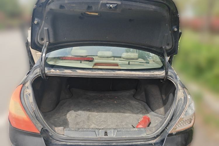 Used Geely Auto Classic Emgrand 2012 Sedan 1.8L Manual ESC Version Trunk