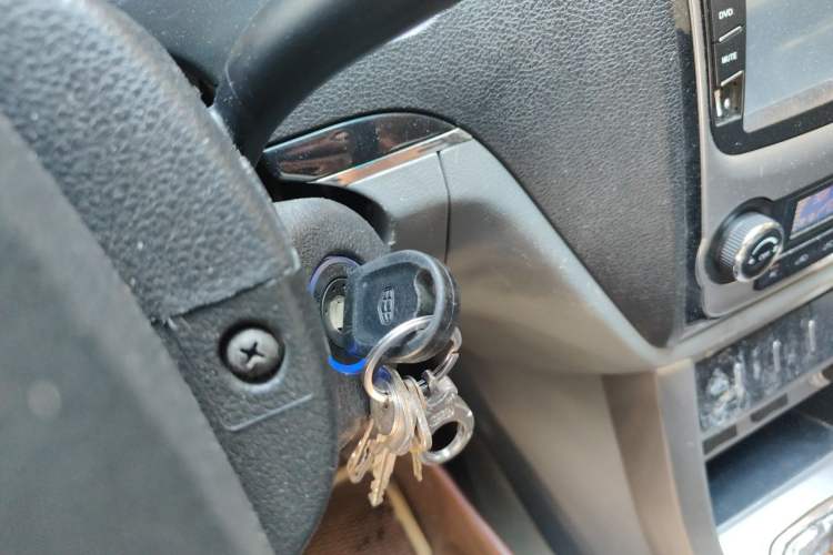 Used Geely Auto Classic Emgrand 2012 Sedan 1.5L Manual Comfort Model Vehicle Key