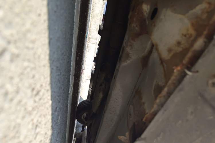 Used Geely Auto Classic Emgrand 2012 Sedan 1.5L Manual Chao Yue Huimin Model Chassis Front Left