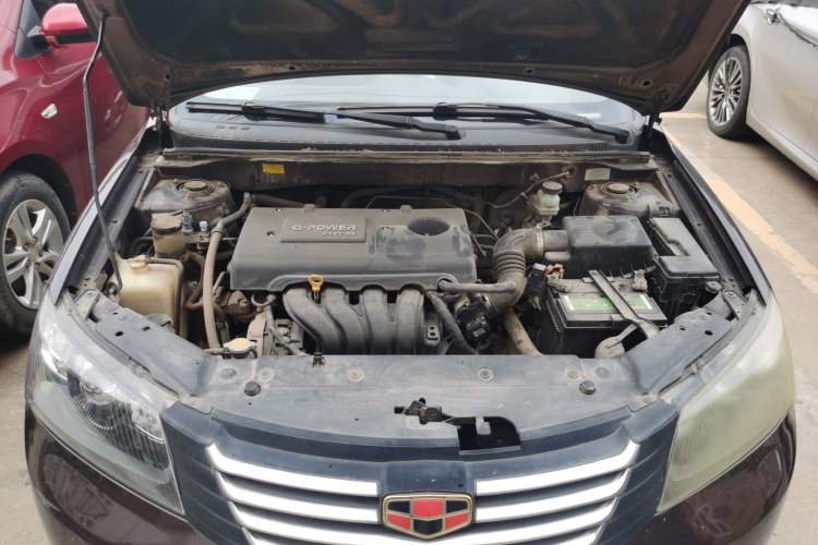 Used Geely Auto Classic Emgrand 2012 Sedan 1.5L Manual Chao Yue Model Engine Bay