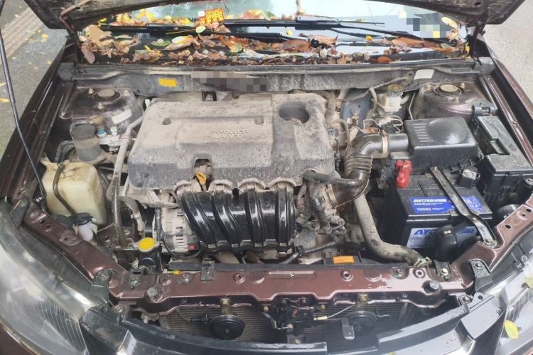 Used Geely Auto Classic Emgrand 2012 Sedan 1.5L Manual Chao Yue Model Engine Bay