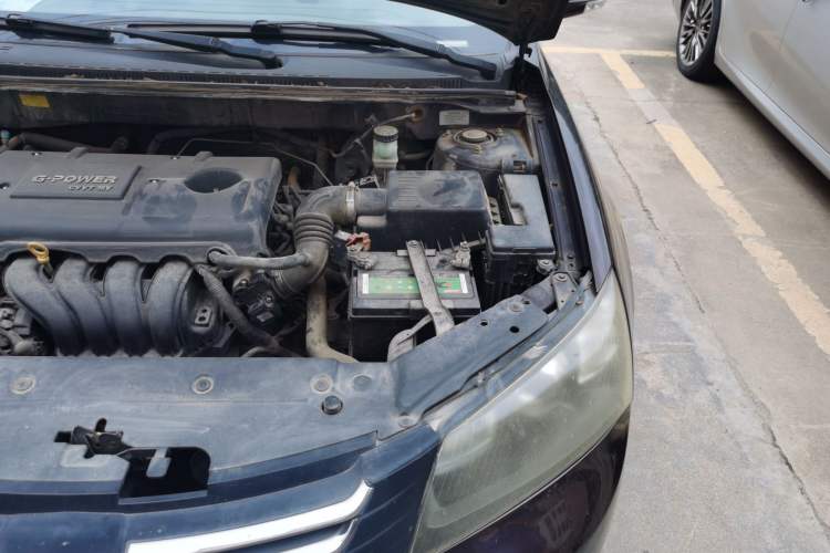 Used Geely Auto Classic Emgrand 2012 Sedan 1.5L Manual Chao Yue Model Engine Bay Left