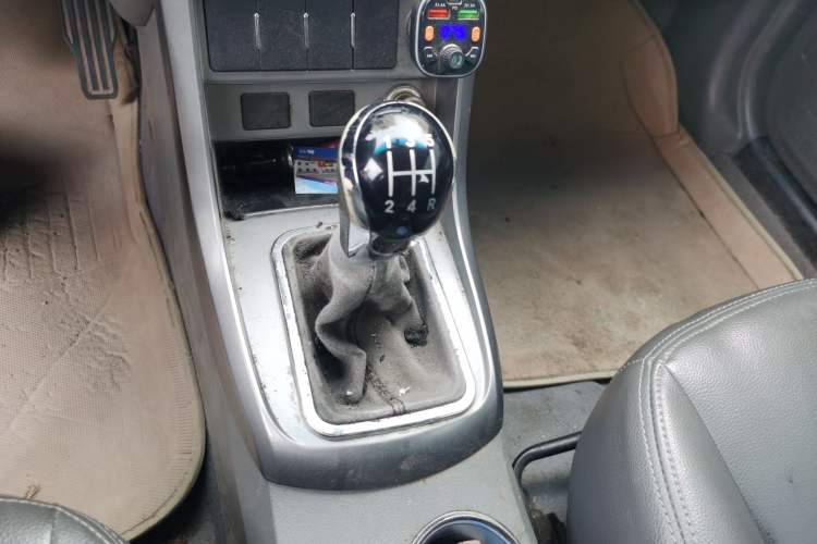 Used Geely Auto Classic Emgrand 2012 Sedan 1.5L Manual Chao Yue Model Gear Lever