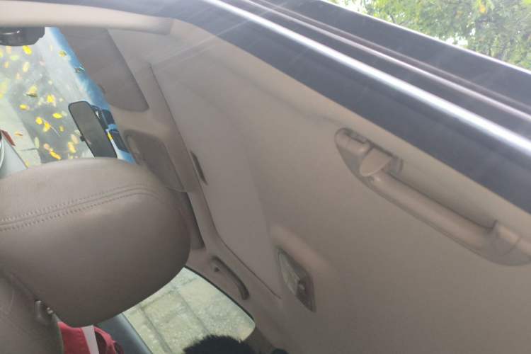 Used Geely Auto Classic Emgrand 2012 Sedan 1.5L Manual Chao Yue Model Headliner