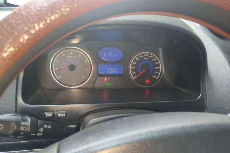 Used Geely Auto Classic Emgrand 2012 Sedan 1.5L Manual Chao Yue Model Instrument Cluster