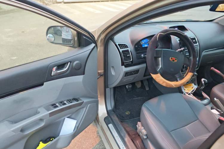 Used Geely Auto Classic Emgrand 2012 Sedan 1.8L Manual Comfort Model Driver Seat