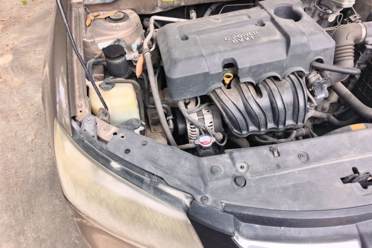 Used Geely Auto Classic Emgrand 2012 Sedan 1.5L Manual Comfort Model Engine Bay Right