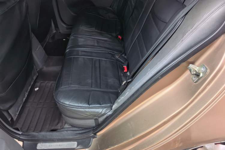 Used Geely Auto Classic Emgrand 2012 Sedan 1.5L Manual Comfort Model Left Rear Seat