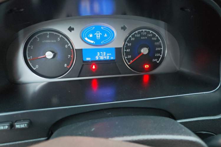 Used Geely Auto Classic Emgrand 2012 Sedan 1.8L Manual Comfort Model Odometer Close Up