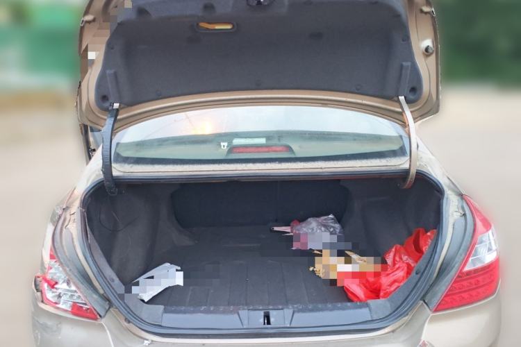 Used Geely Auto Classic Emgrand 2012 Sedan 1.8L Manual Comfort Model Trunk