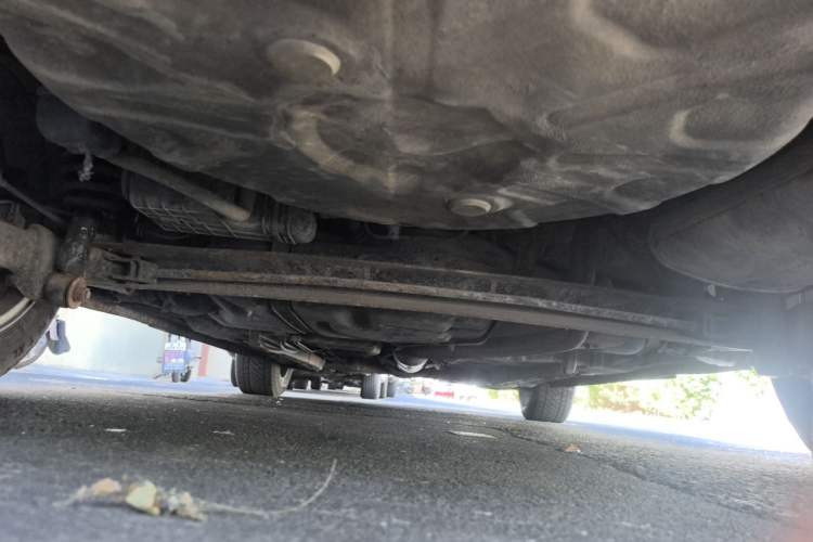 Used Geely Auto Classic Emgrand 2012 Sedan 1.8L Manual Luxury Model Chassis Rear