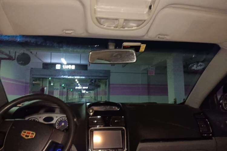 Used Geely Auto Classic Emgrand 2012 Sedan 1.5L Manual Comfort Model Headliner