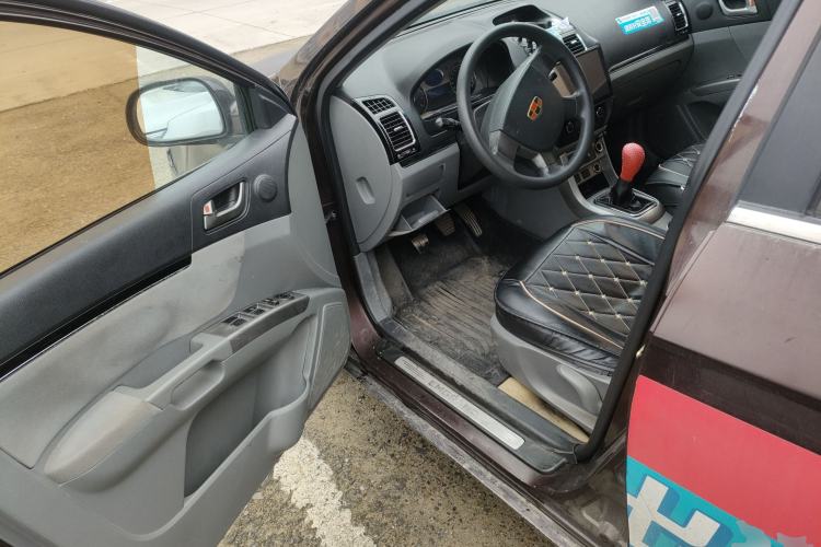 Used Geely Auto Classic Emgrand 2012 Sedan 1.5L Manual Comfort Model Driver Seat