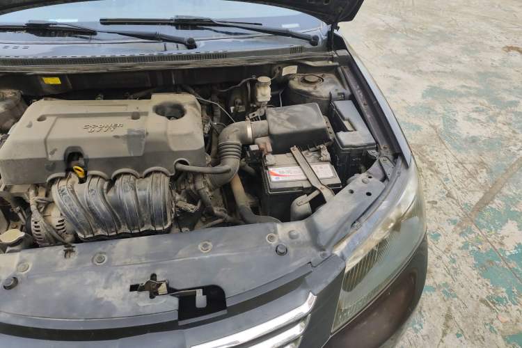 Used Geely Auto Classic Emgrand 2012 Sedan 1.8L Manual Luxury Model Engine Bay Left