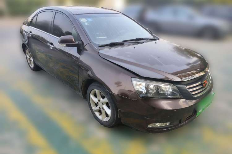 Used Geely Auto Classic Emgrand 2012 Sedan 1.8L Manual Luxury Model Front Right 45 Deg