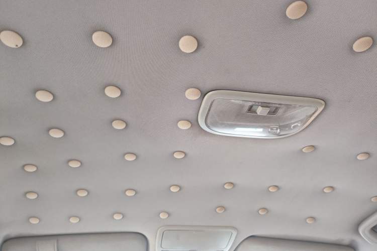 Used Geely Auto Classic Emgrand 2012 Sedan 1.5L Manual Comfort Model Headliner