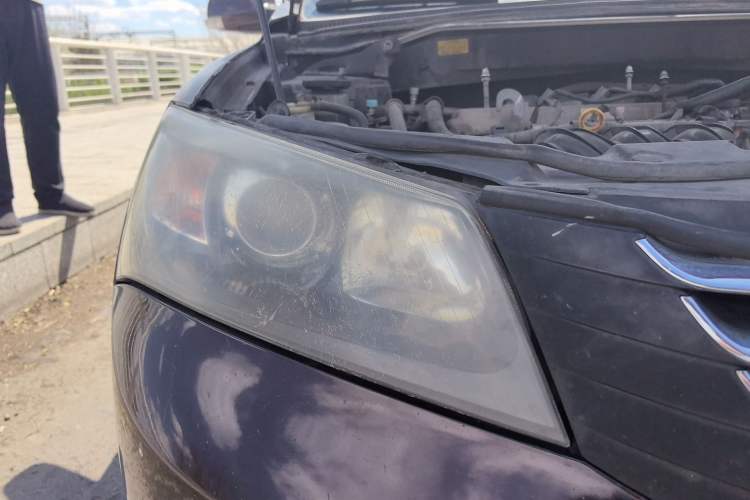 Used Geely Auto Classic Emgrand 2012 Sedan 1.8L Manual Luxury Model Right Front Headlight