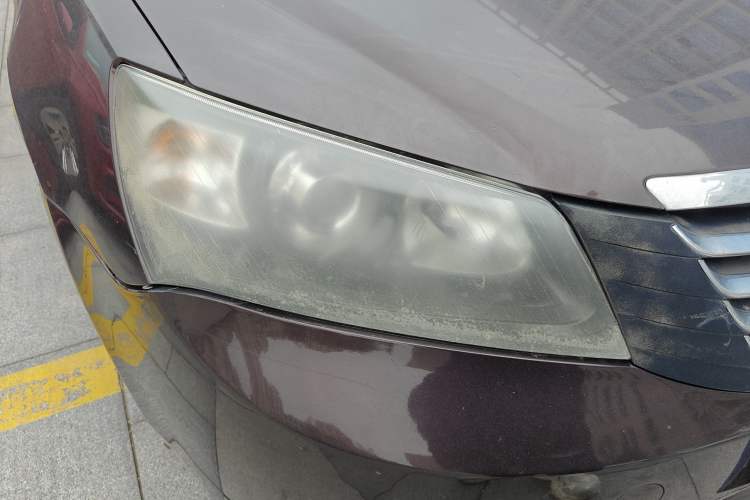 Used Geely Auto Classic Emgrand 2012 Sedan 1.5L Manual Standard Model Right Front Headlight