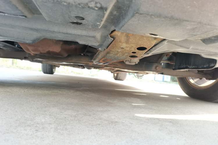 Used Geely Auto Classic Emgrand 2012 Sedan 1.5L Manual Comfort Model Chassis Front
