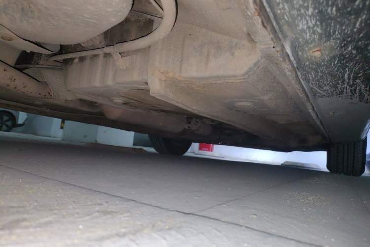 Used Geely Auto Classic Emgrand 2012 Sedan 1.8L Manual Comfort Model Chassis Rear Right
