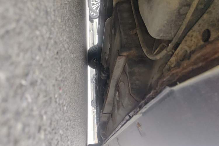 Used Geely Auto Classic Emgrand 2012 Sedan 1.5L Manual Comfort Model Chassis Rear Right
