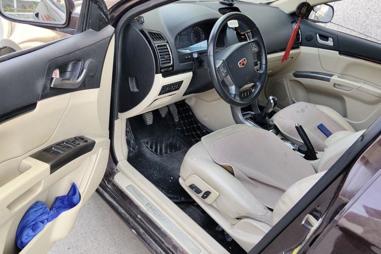 Used Geely Auto Classic Emgrand 2012 Sedan 1.8L Manual Luxury Model Driver Seat