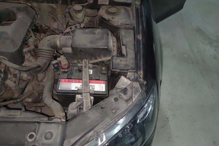 Used Geely Auto Classic Emgrand 2012 Sedan 1.8L Manual Comfort Model Engine Bay Left