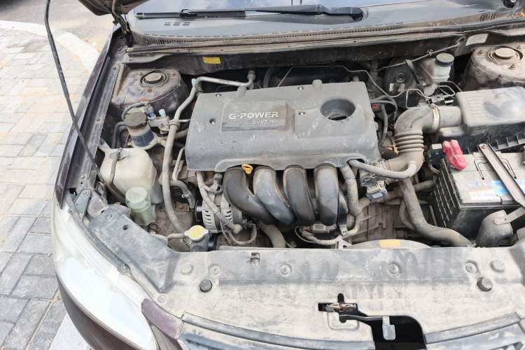 Used Geely Auto Classic Emgrand 2012 Hatchback 1.8L CVT Luxury Model Engine Bay Right