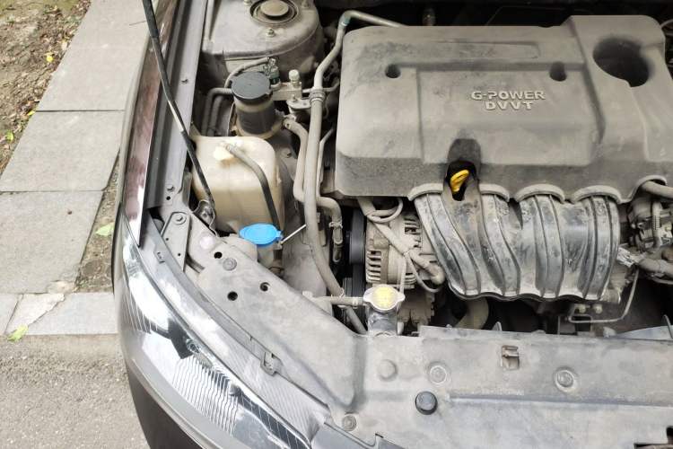 Used Geely Auto Classic Emgrand 2012 Sedan 1.5L Manual Standard Model Engine Bay Right
