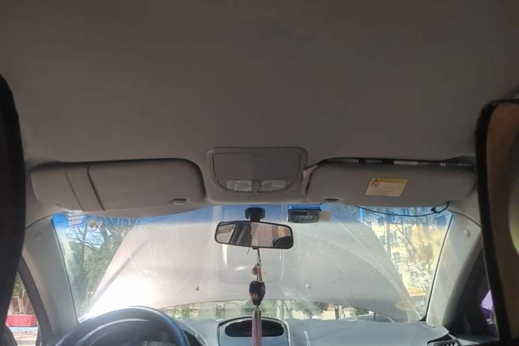 Used Geely Auto Classic Emgrand 2012 Hatchback 1.5L Manual Comfort Model Headliner