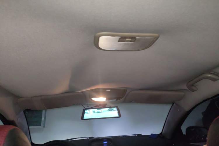 Used Geely Auto Classic Emgrand 2012 Sedan 1.8L Manual Comfort Model Headliner