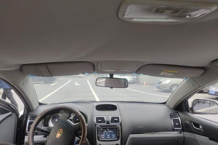 Used Geely Auto Classic Emgrand 2012 Sedan 1.5L Manual Comfort Model Headliner