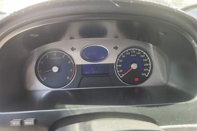 Used Geely Auto Classic Emgrand 2012 Hatchback 1.5L Manual Comfort Model Instrument Cluster