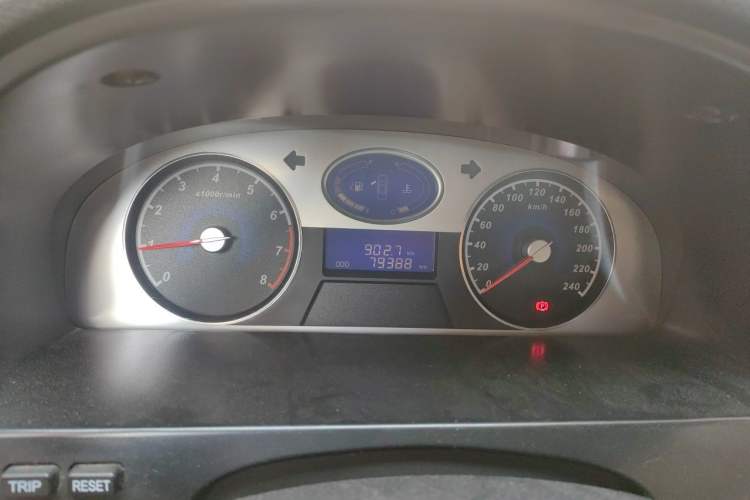 Used Geely Auto Classic Emgrand 2012 Sedan 1.5L Manual Comfort Model Instrument Cluster