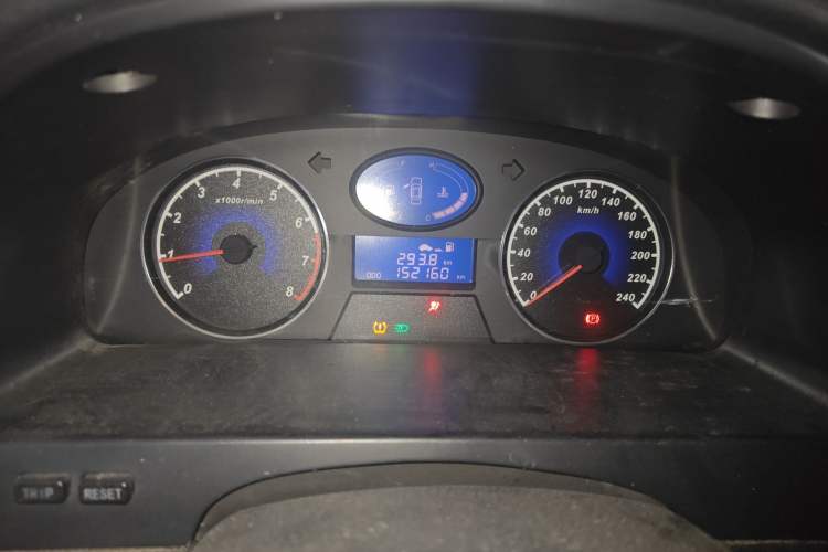 Used Geely Auto Classic Emgrand 2012 Sedan 1.8L Manual Luxury Model Instrument Cluster