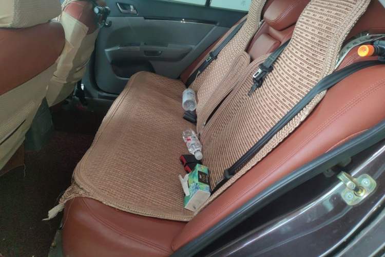 Used Geely Auto Classic Emgrand 2012 Sedan 1.5L Manual Standard Model Left Rear Seat