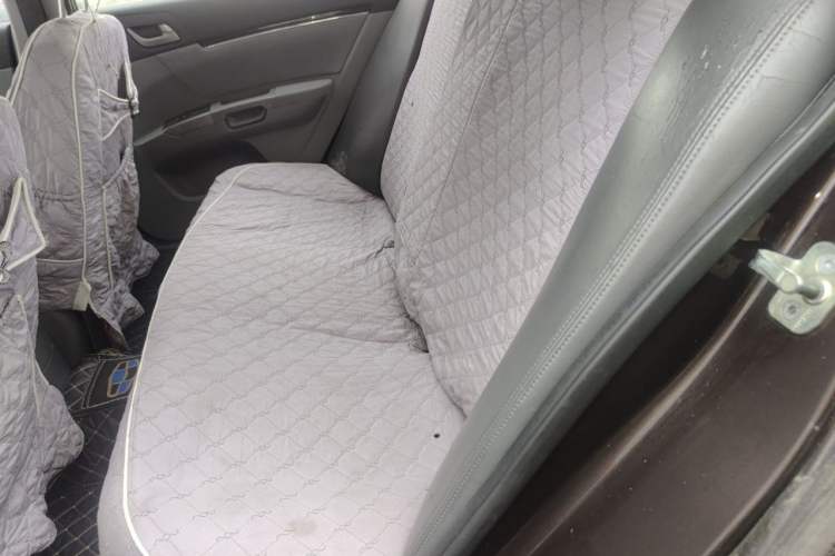 Used Geely Auto Classic Emgrand 2012 Sedan 1.5L Manual Comfort Model Left Rear Seat