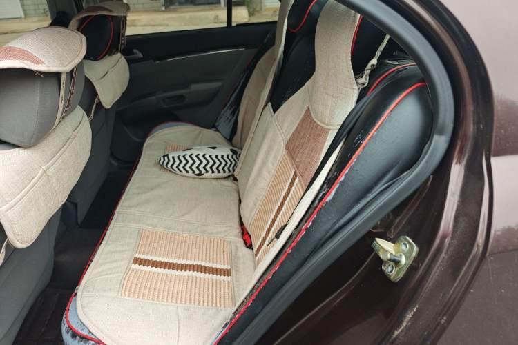 Used Geely Auto Classic Emgrand 2012 Sedan 1.5L Manual Chao Yue Huimin Model Left Rear Seat