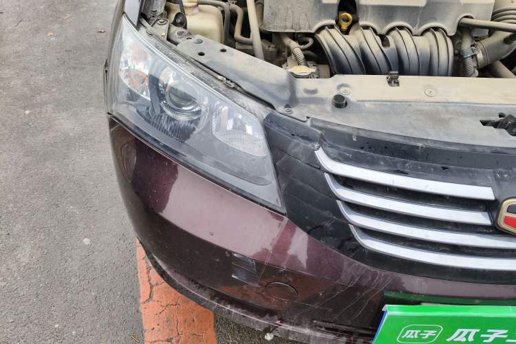 Used Geely Auto Classic Emgrand 2012 Sedan 1.8L Manual Comfort Model Right Front Headlight