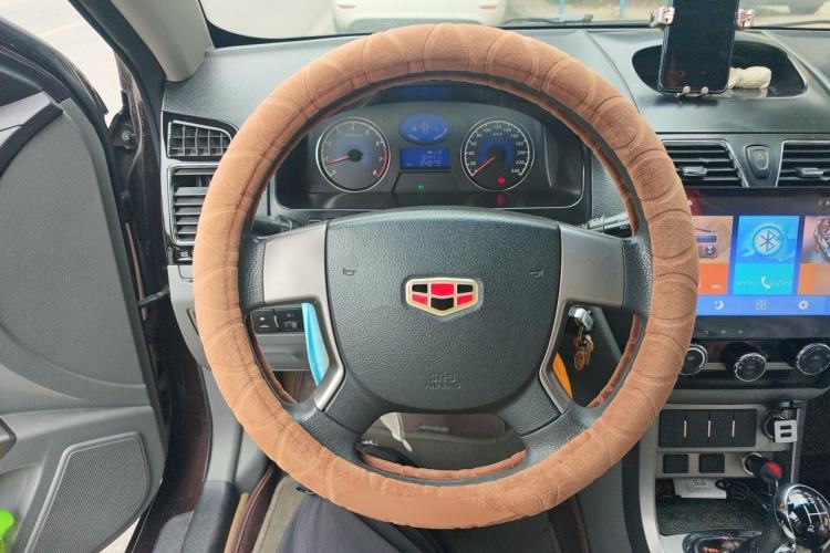 Used Geely Auto Classic Emgrand 2012 Sedan 1.5L Manual Chao Yue Huimin Model Steering Wheel