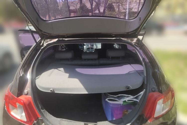 Used Geely Auto Classic Emgrand 2012 Hatchback 1.5L Manual Comfort Model Trunk